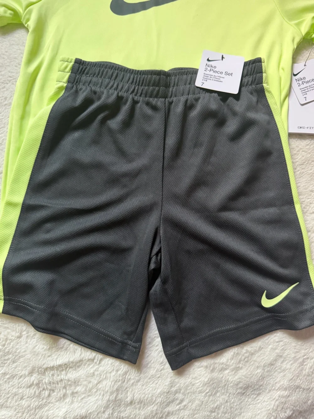 Nike Kids 2-Piece Athletic Set